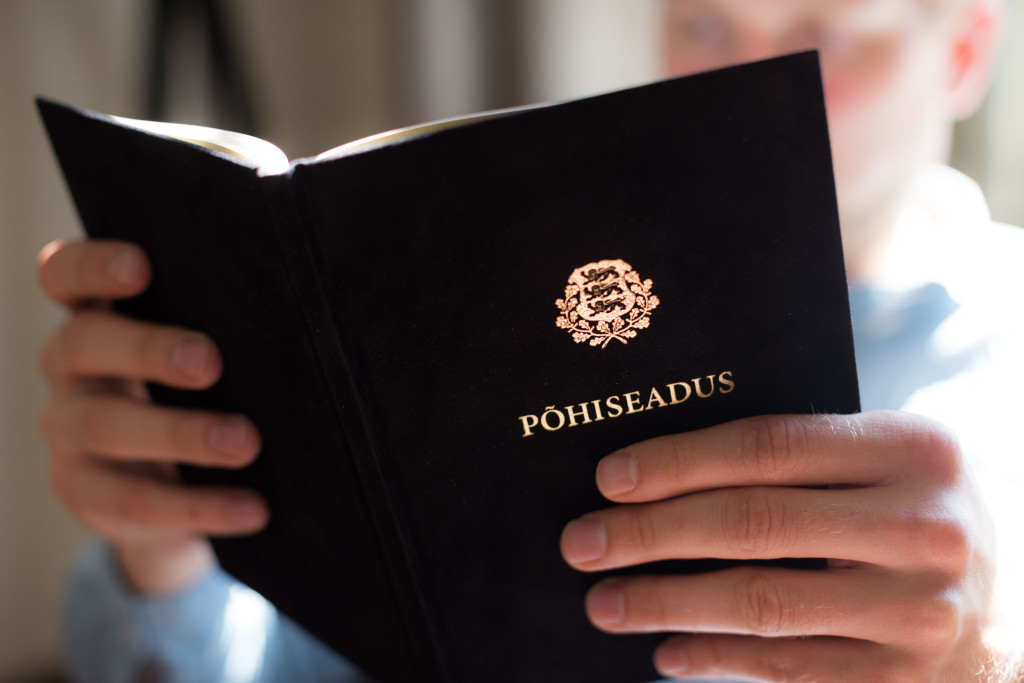 fotopank_pohiseadus_5_1.jpg